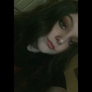 Meet your Posher, Harmony